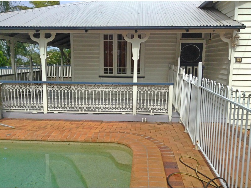 98 Stanley Terrace, Taringa QLD 4068