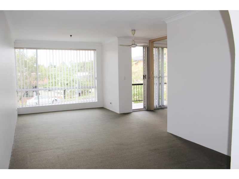 7/52 Sisley Street, St Lucia QLD 4067