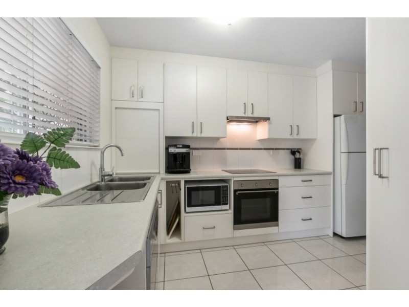 1/23 Augustus Street, Toowong QLD 4066