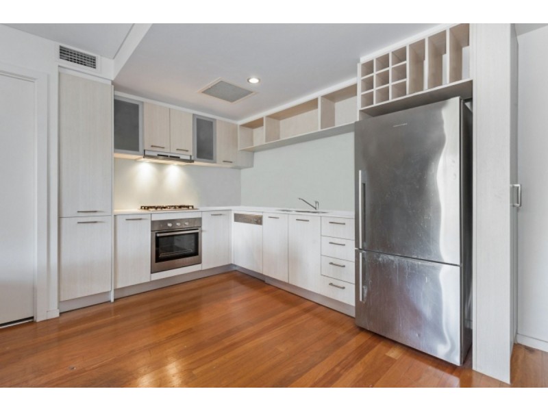 11/221 Sir Fred Schonell Drive, St Lucia QLD 4067