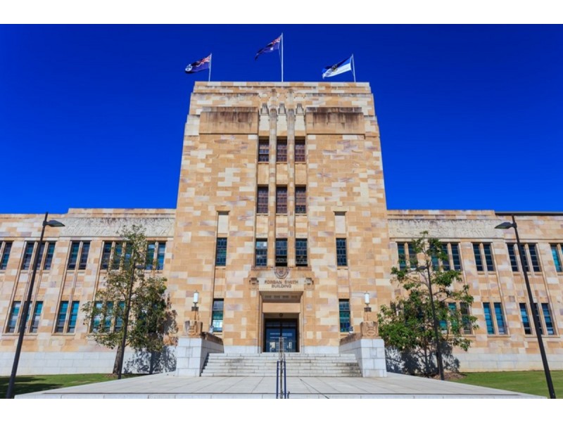 11/221 Sir Fred Schonell Drive, St Lucia QLD 4067