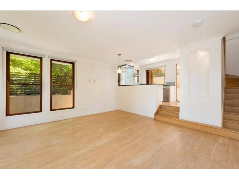 13 Wells Lane, Toowong QLD 4066