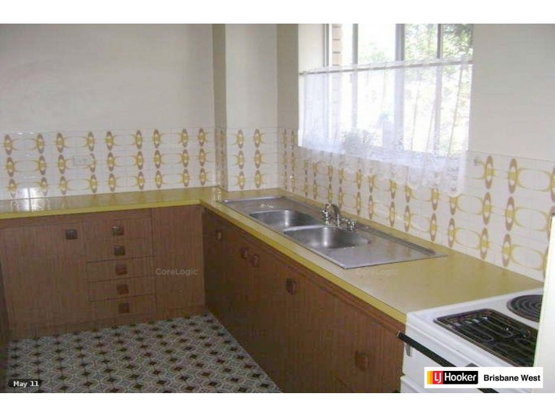 3/60 Warren Street, St Lucia QLD 4067