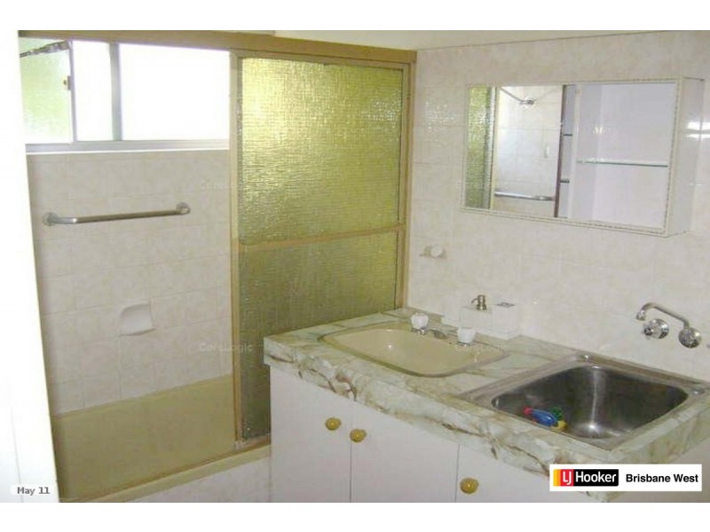 3/60 Warren Street, St Lucia QLD 4067