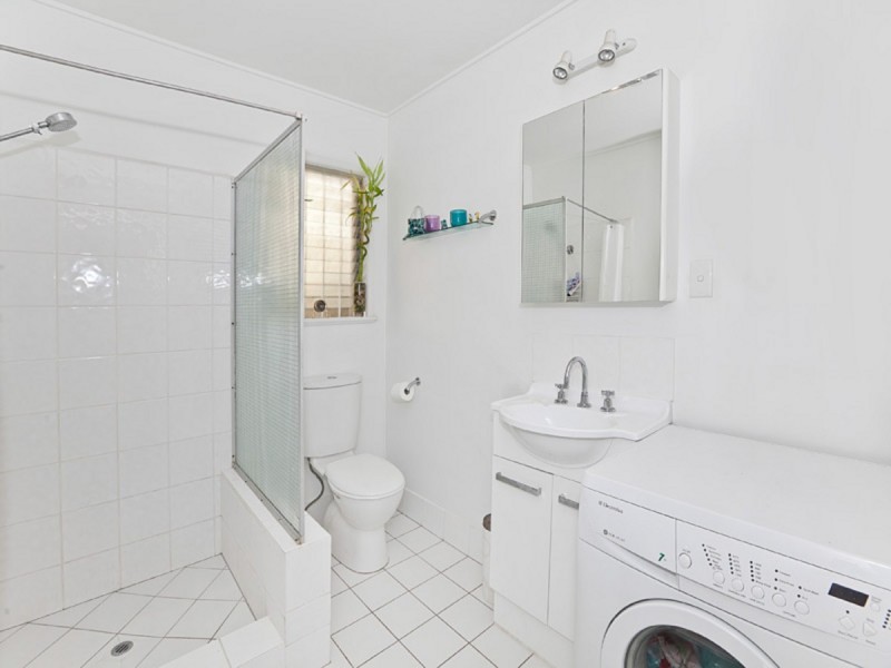 1/145 Gailey Road, Taringa QLD 4068