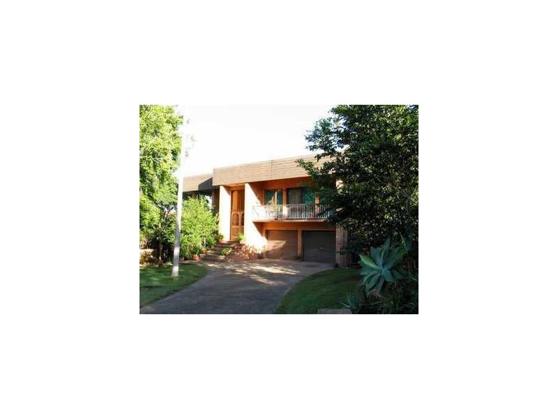 276 Chapel Hill Road, Chapel Hill QLD 4069