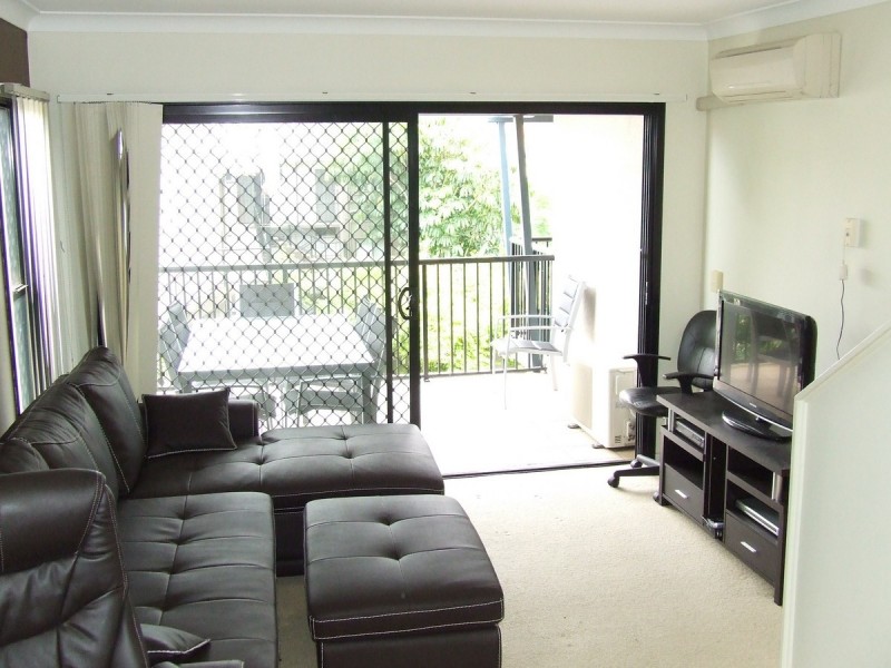 26/60 Sherwood Road, Toowong QLD 4066