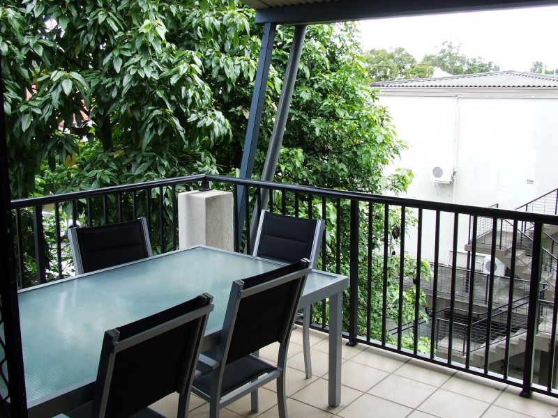 26/60 Sherwood Road, Toowong QLD 4066