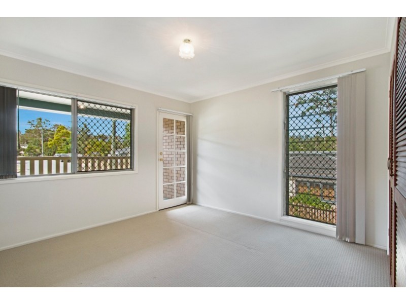 72 Dobell Street, Indooroopilly QLD 4068