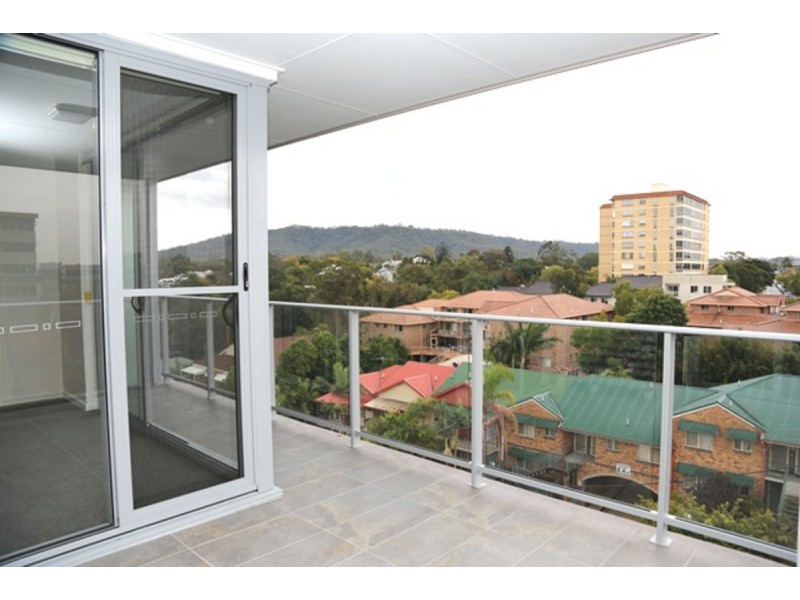 18/8 Finney Road, Indooroopilly QLD 4068