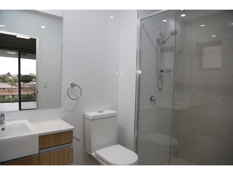 18/8 Finney Road, Indooroopilly QLD 4068