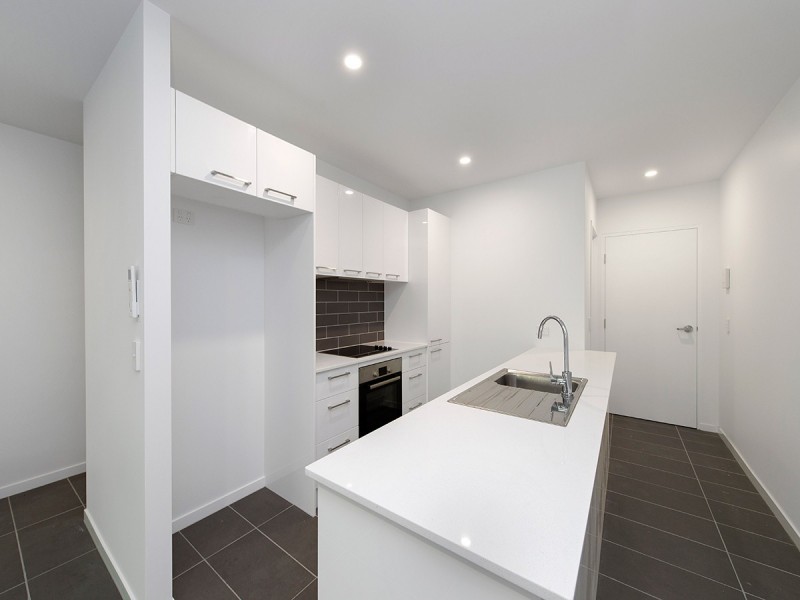 15/6 Carmody Road, St Lucia QLD 4067