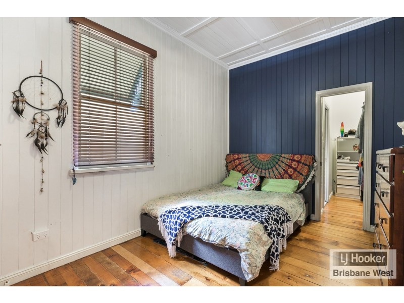 16 Eton Street, Toowong QLD 4066