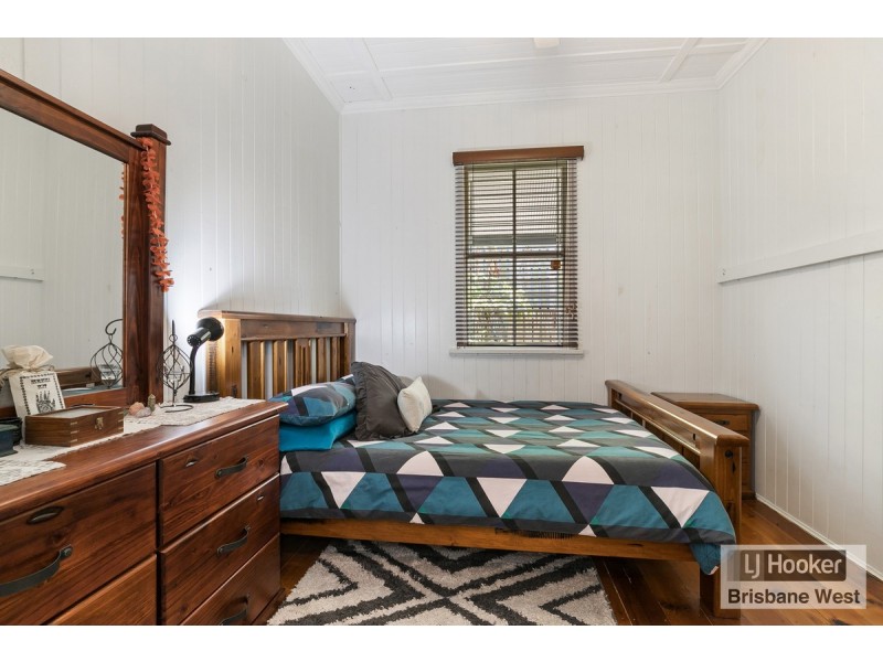 16 Eton Street, Toowong QLD 4066