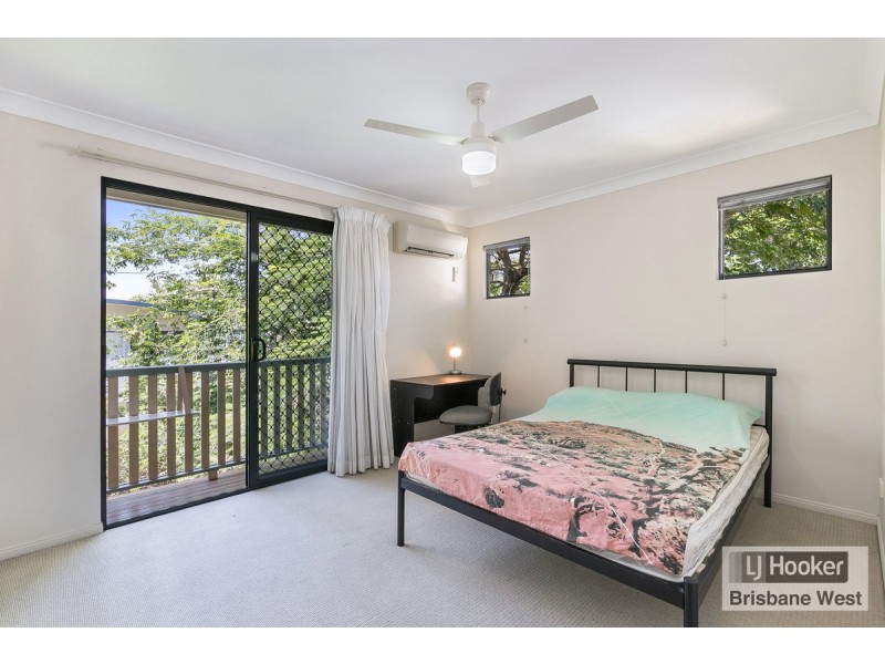 5/34 Warren Street, St Lucia QLD 4067