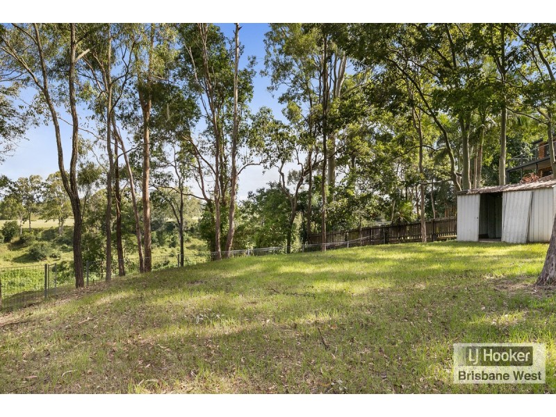 9 Wittonga Court, Karana Downs QLD 4306