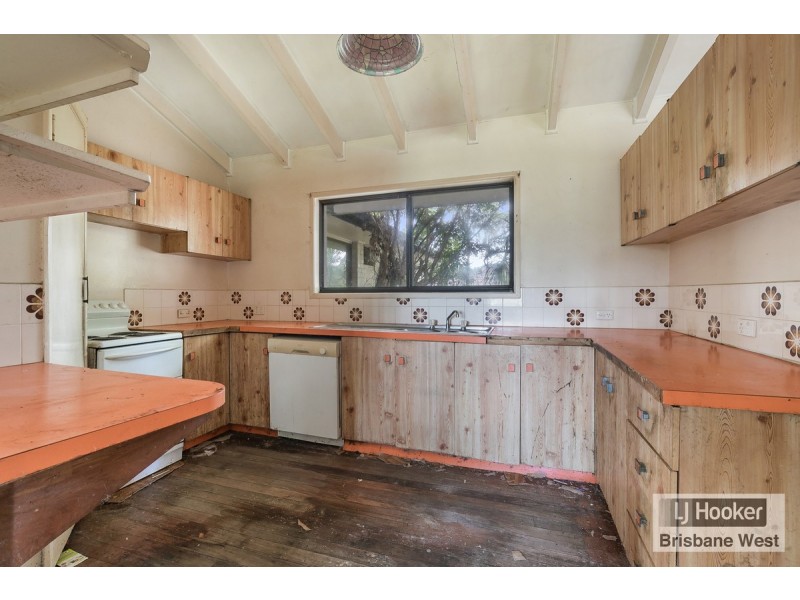 9 Wittonga Court, Karana Downs QLD 4306