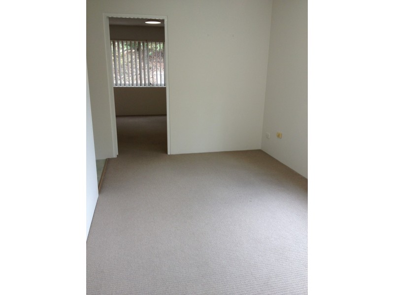 3/33 Highview Terrace, St Lucia QLD 4067