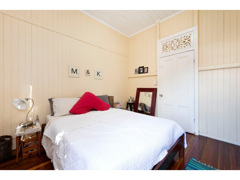 12 Patrick Street, Milton QLD 4064