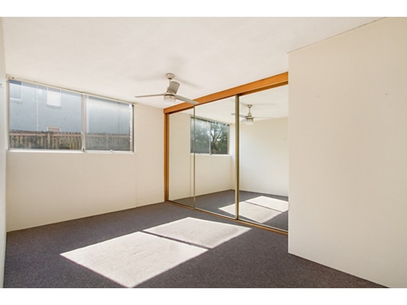 1/45 Waverley Road, Taringa QLD 4068