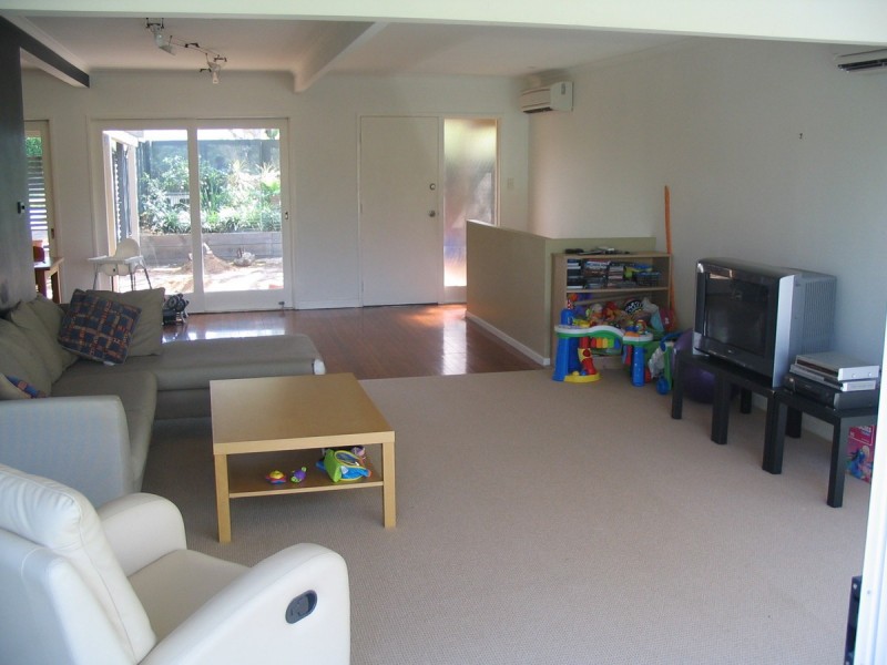 32 Wongabel Street, Kenmore QLD 4069