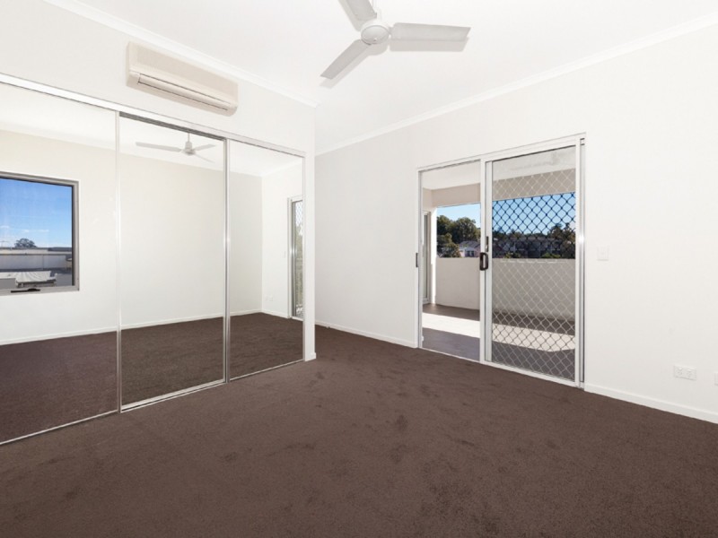 8/8 Underhill Avenue, Indooroopilly QLD 4068