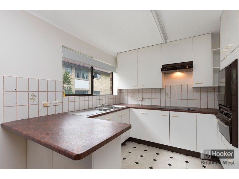 3/111 Station Road, Indooroopilly QLD 4068