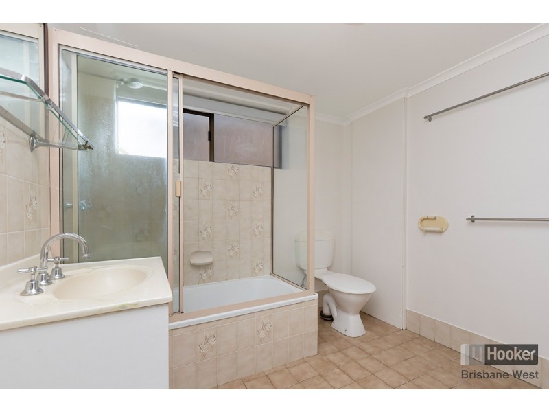3/111 Station Road, Indooroopilly QLD 4068