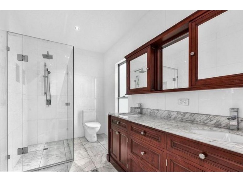 29B London Road, Clayfield QLD 4011