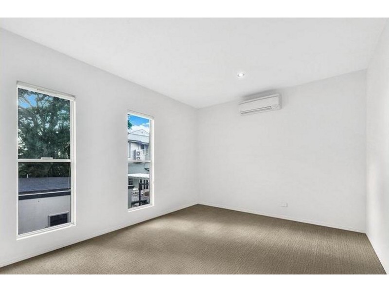 29B London Road, Clayfield QLD 4011