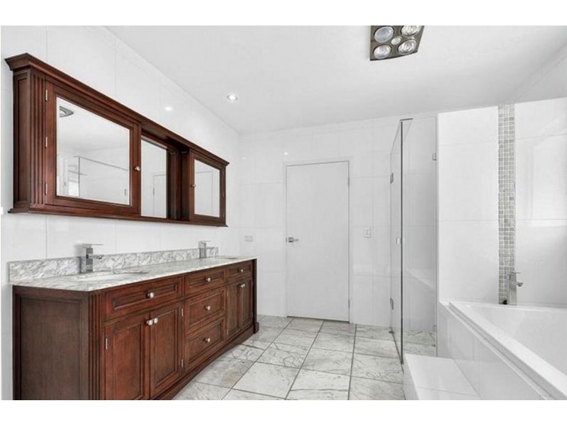 29B London Road, Clayfield QLD 4011