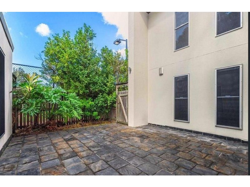 29B London Road, Clayfield QLD 4011