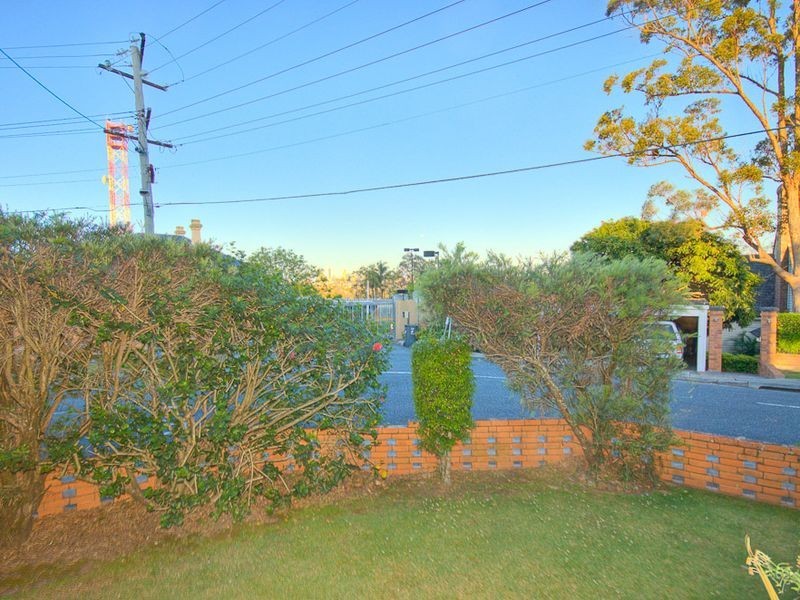 1A/15 Archer Street, Toowong QLD 4066