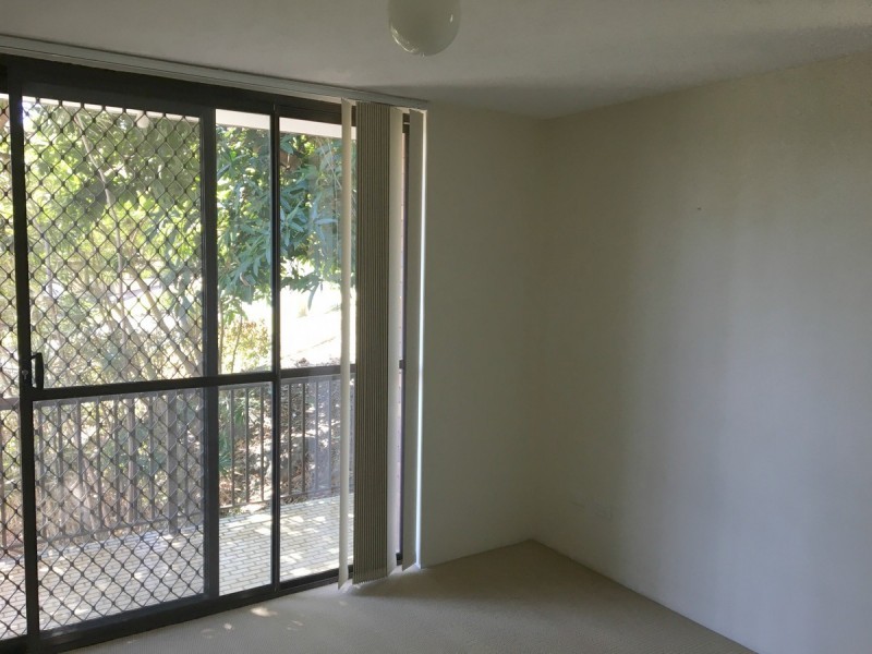 2/49 Bishop Street, St Lucia QLD 4067