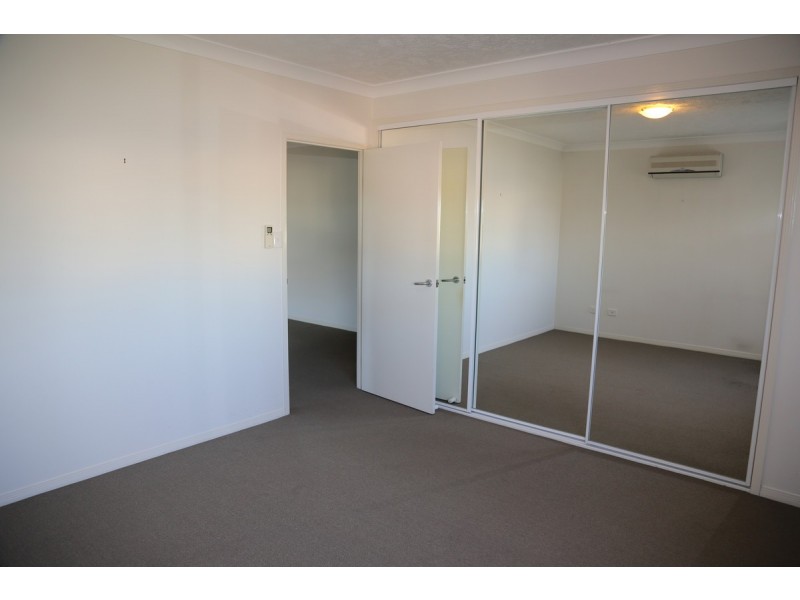 19/36 Holland Street, Toowong QLD 4066