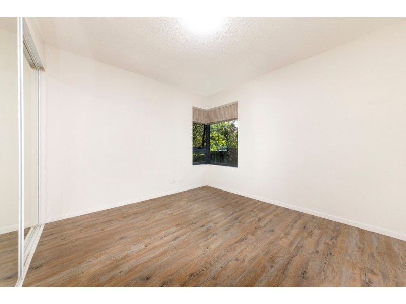 31/7 Landsborough Terrace, Toowong QLD 4066