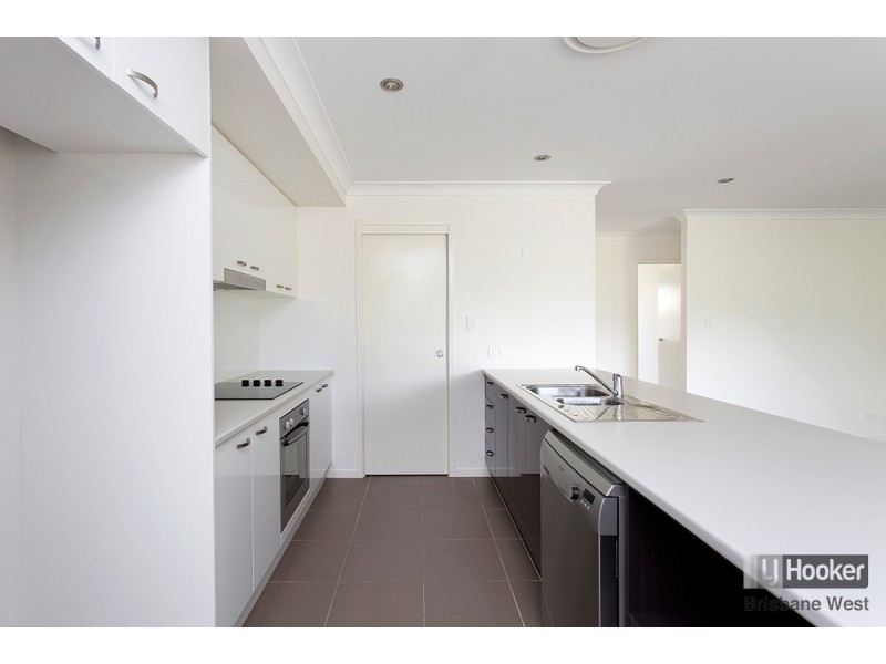 17 Asher Place, Moggill QLD 4070