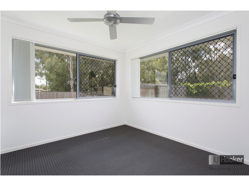 17 Asher Place, Moggill QLD 4070