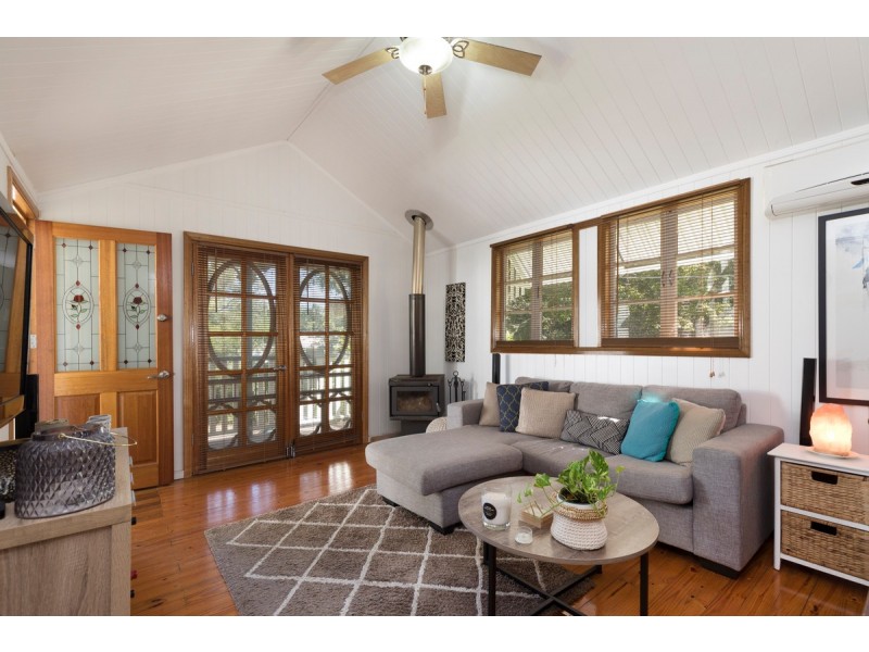 25 Orchard Street, Toowong QLD 4066