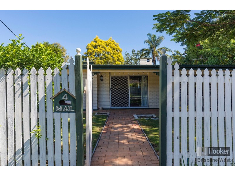 4 Durness Street, Kenmore QLD 4069