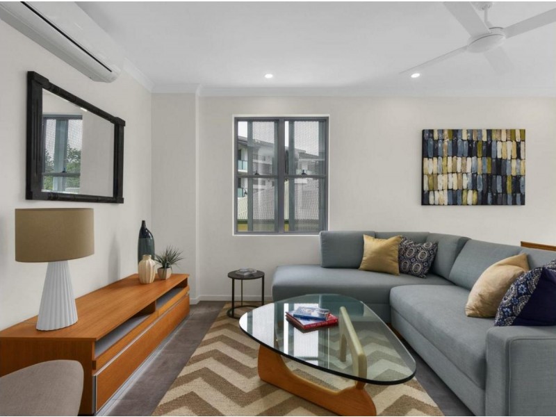 12/8 Priory Street, Indooroopilly QLD 4068