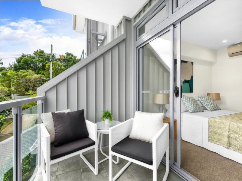 12/8 Priory Street, Indooroopilly QLD 4068