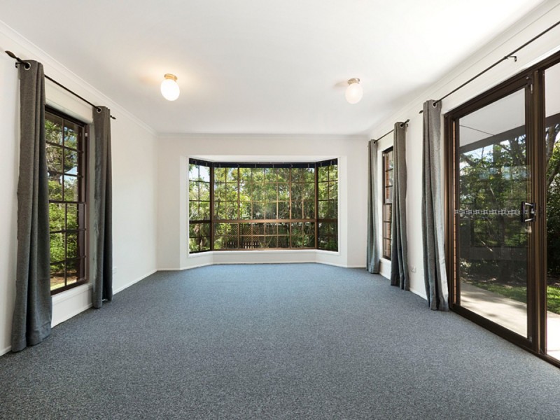 12 Pinkwood Street, Bellbowrie QLD 4070