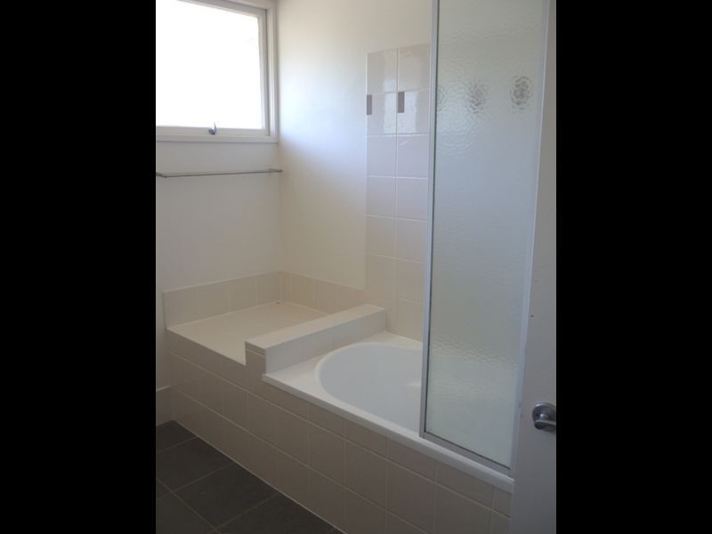 70 Woolley Street, Taringa QLD 4068