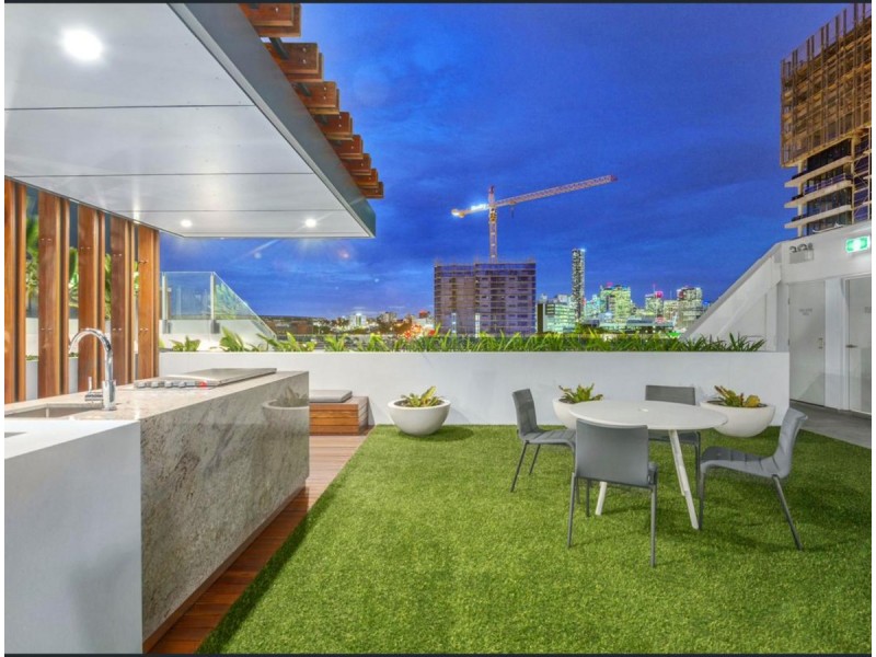 2005/55 Railway Terrace, Milton QLD 4064