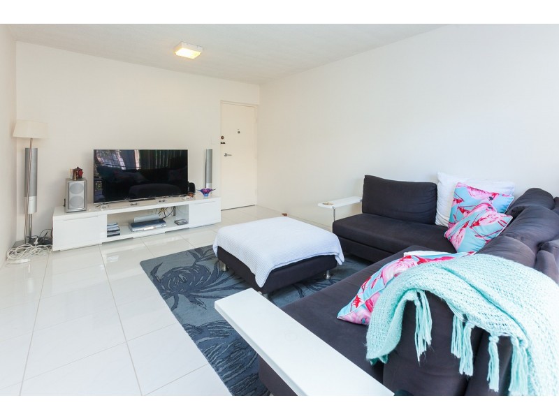 1/60 Sisley Street, St Lucia QLD 4067