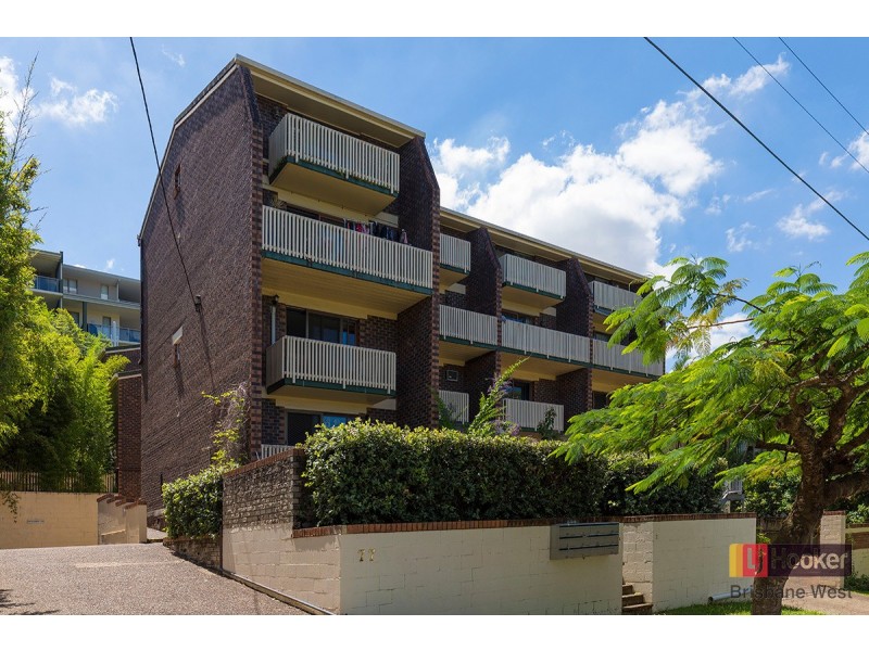 3/77 Warren Street, St Lucia QLD 4067