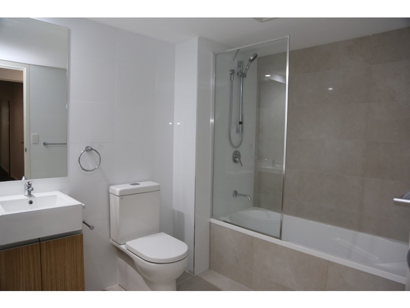 12/8 Finney Road, Indooroopilly QLD 4068