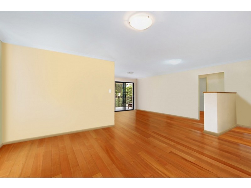 5/9 Pamela Place, Kenmore Hills QLD 4069