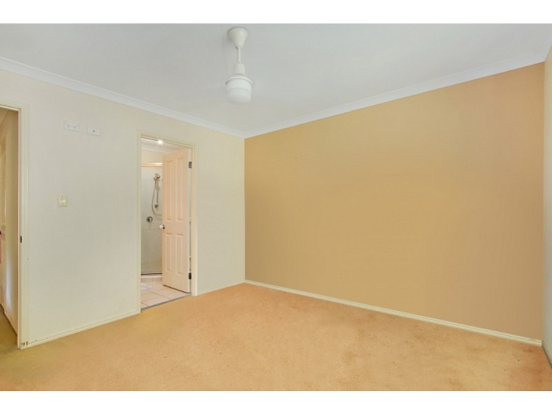 5/9 Pamela Place, Kenmore Hills QLD 4069